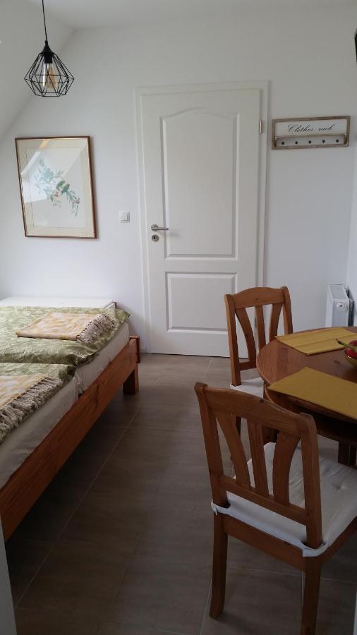 Bed & Breakfast Fuer Individualisten In Gemeinde Scharbeutz, Auch Allergiker Eksteriør billede